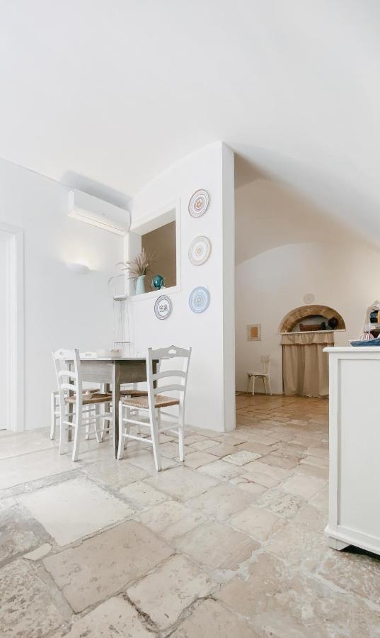 Vecchia Apartment *