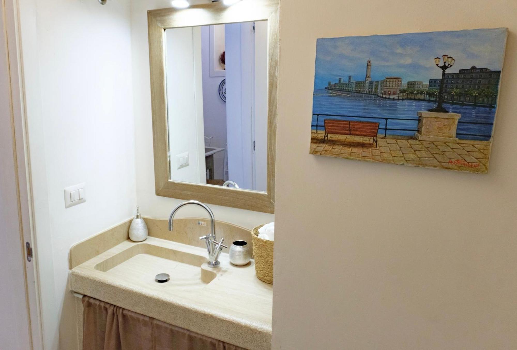 Vecchia Apartment